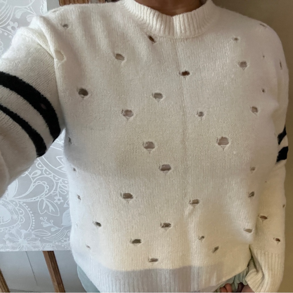 Do+Be Distressed Stripe Sweater Knit Retro Varsity Preppy Cut Out Peep Hole Top